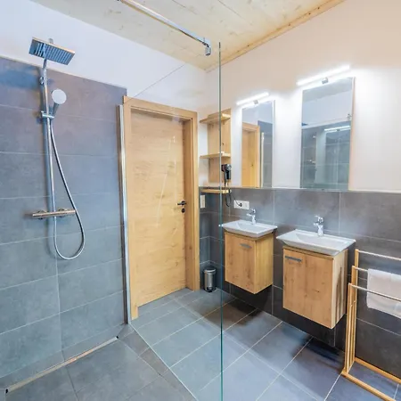Chalé Kreischberg W18 *